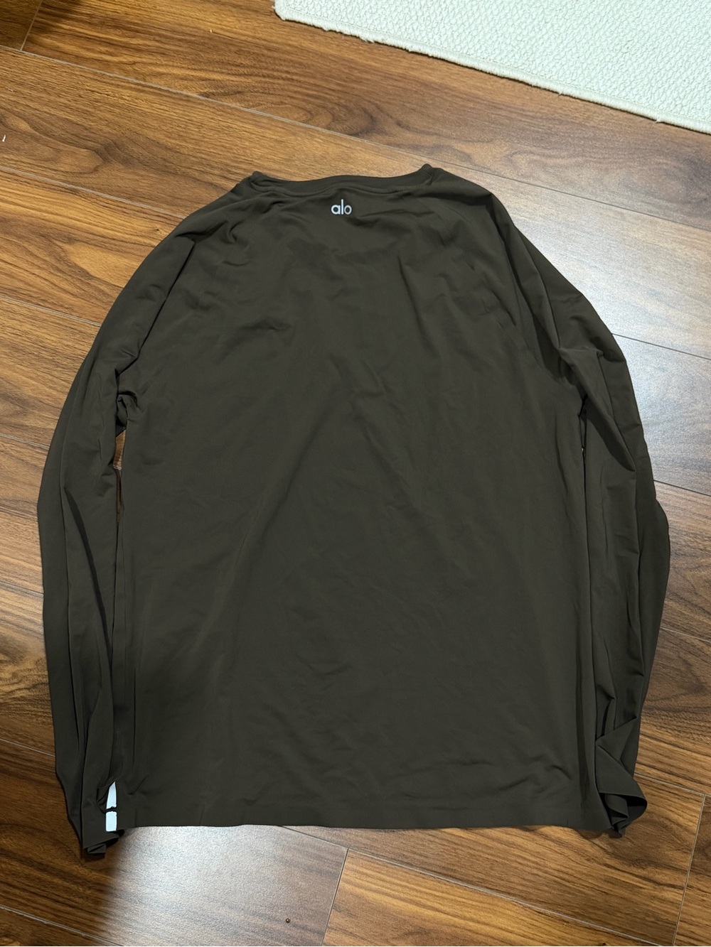 ALO Yoga Men’s Long Sleeve Shirt - Dark Brown